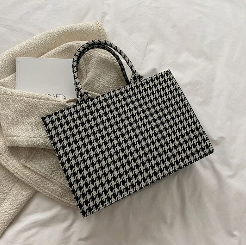 Osman Women Jute Handbag in White & Black - Image 2
